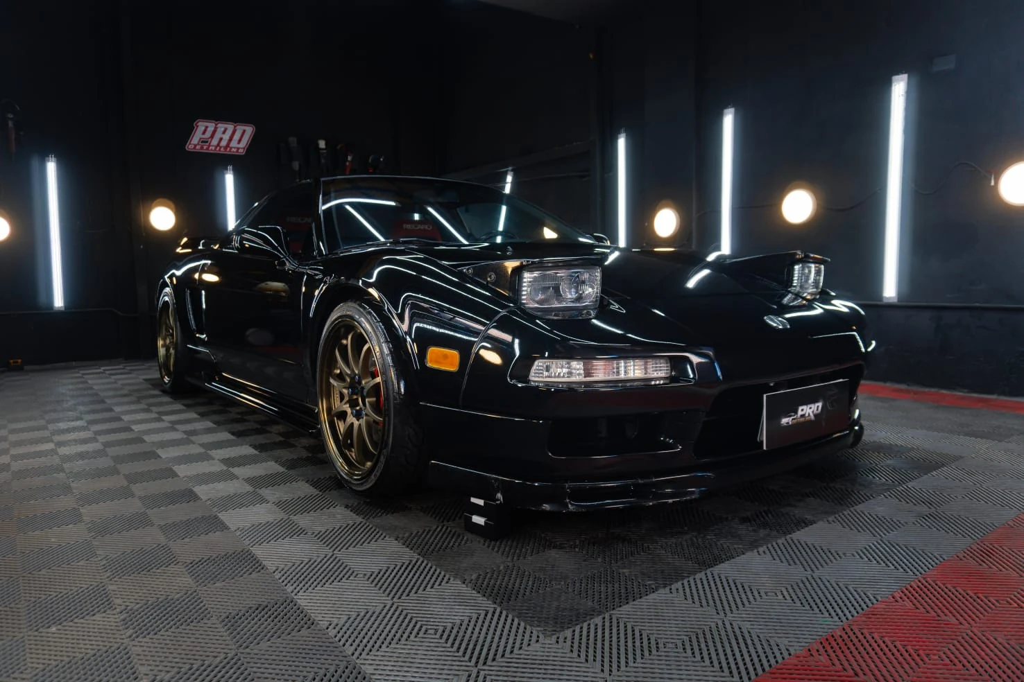 Acura NSX negro trabajado por PRD Iquique